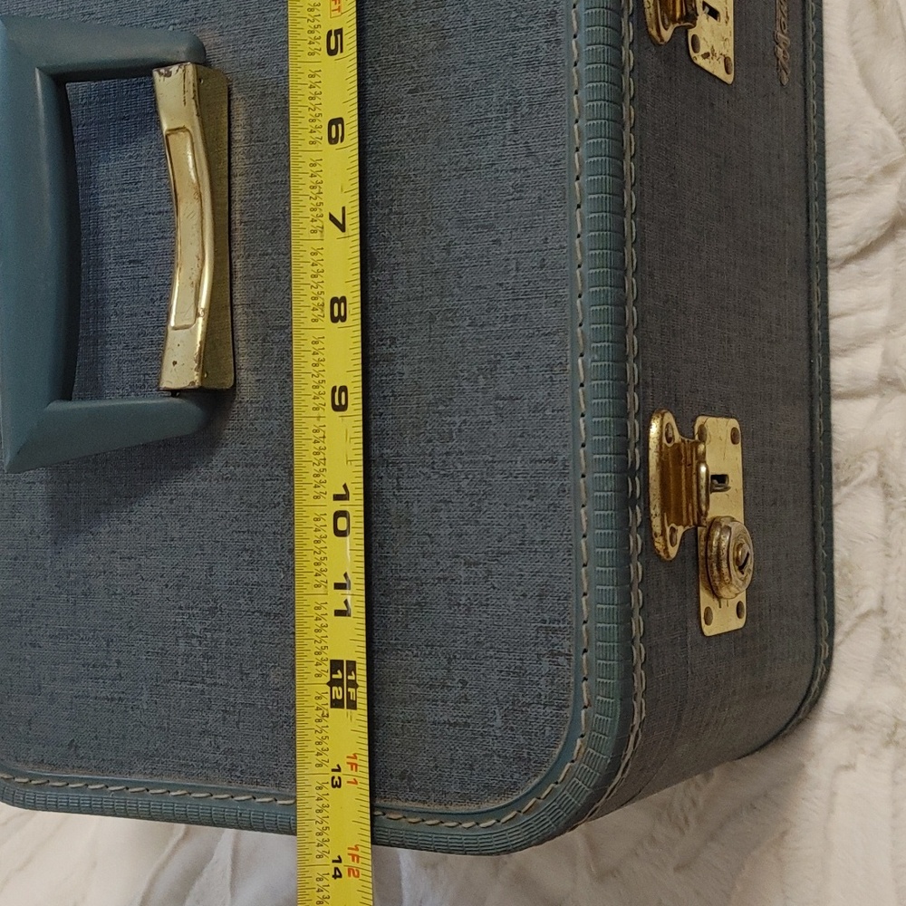 Vintage Monarch Train Case - image 8